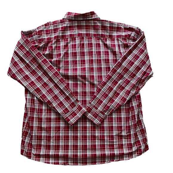 Wrangler Premium Wrinkle Resist Button Down Shirt - Picture 2 of 7